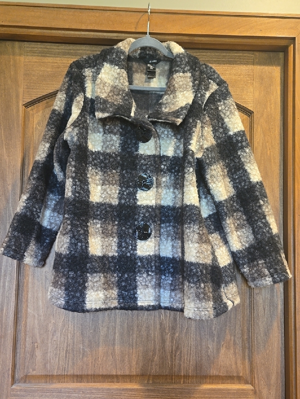 Ali Miles Big Button Boucle Jacket